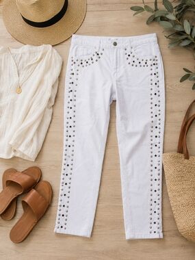VENUS White Ankle Jeans with Silver Studs
